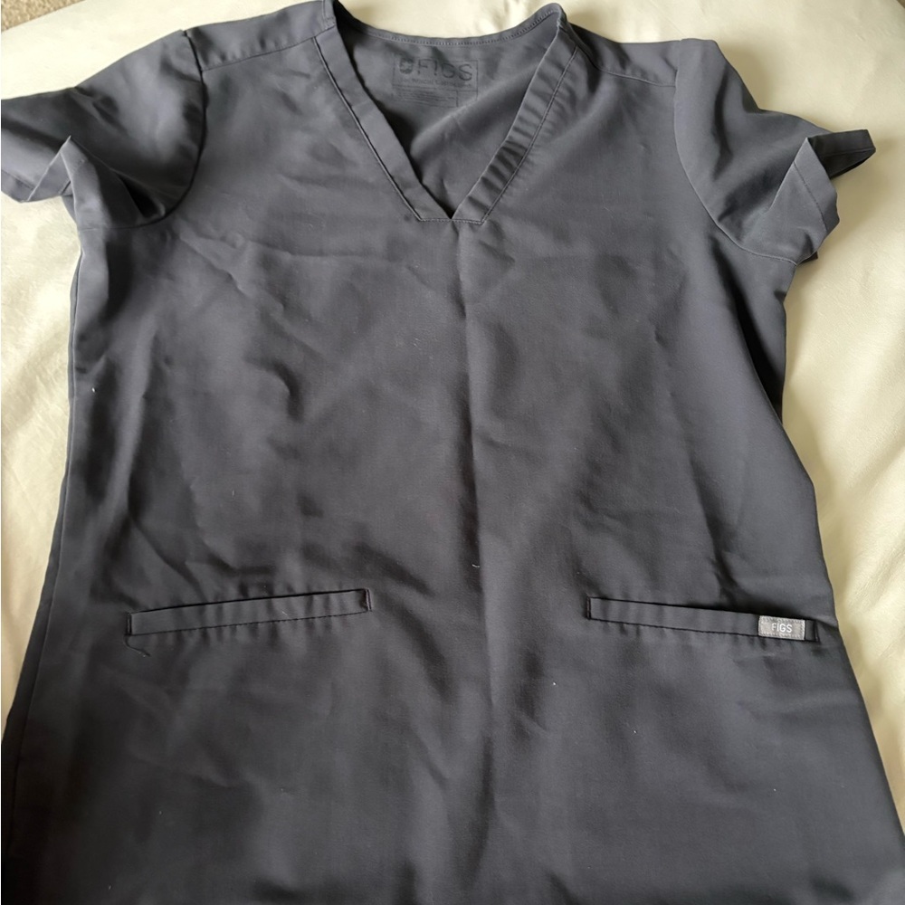 Figs Charcoal Casma three pocket Scrub Top